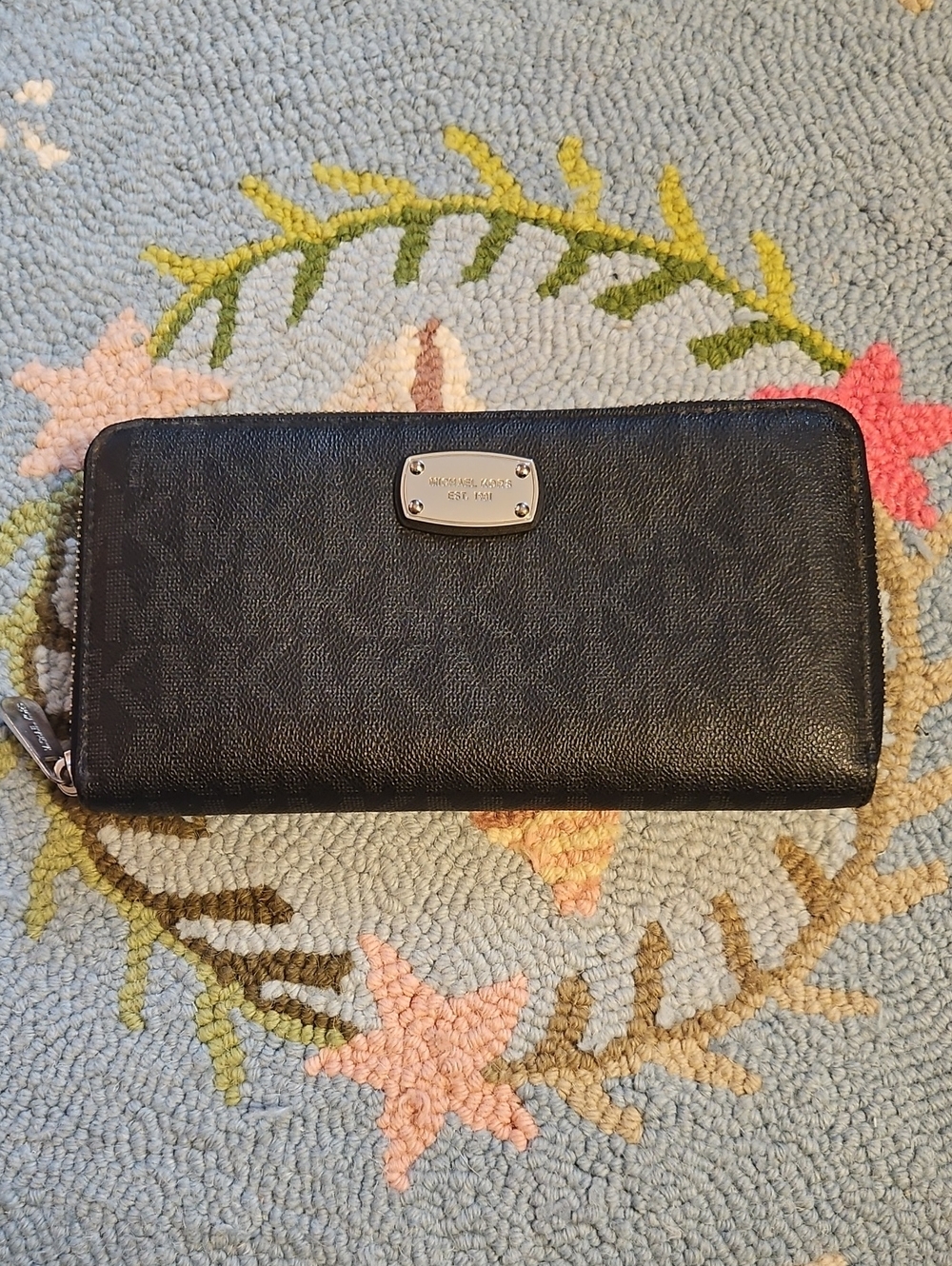 Michael Kors Black/gray Logo Jet Set Large Continental Leather Wallet